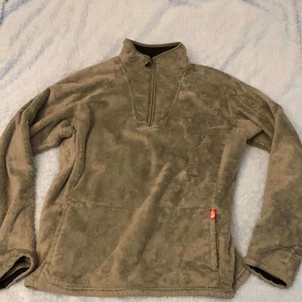 The Northface extra large women’s half zip jacket.